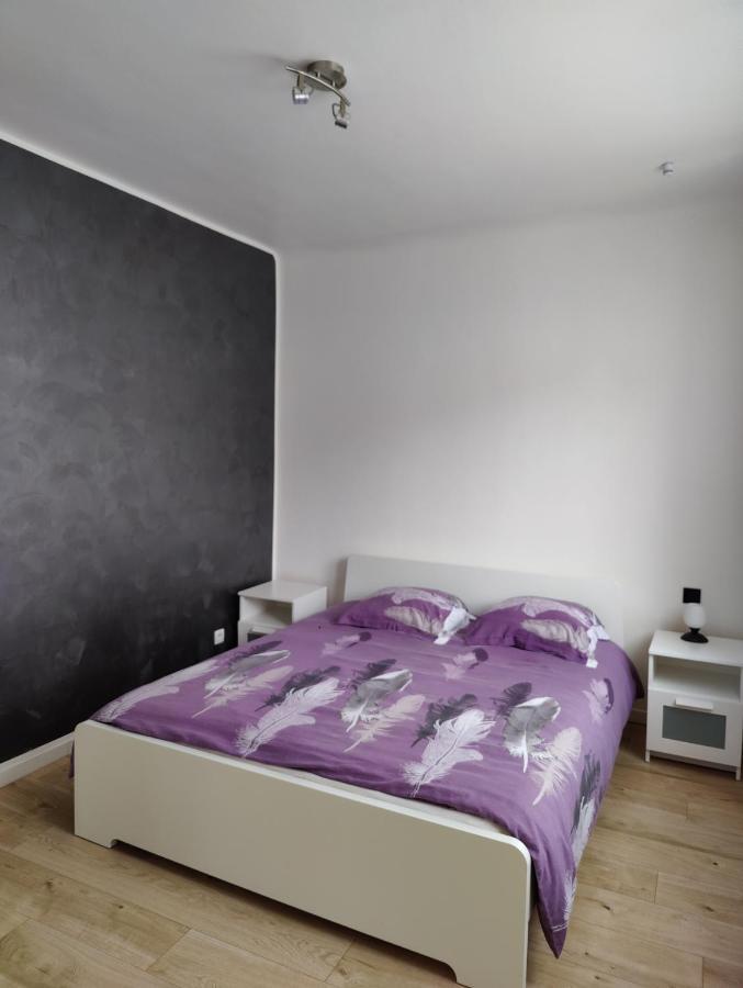 Le Purple, Appartement De Standing En Hypercentre แซร์กูมีนส์ ภายนอก รูปภาพ